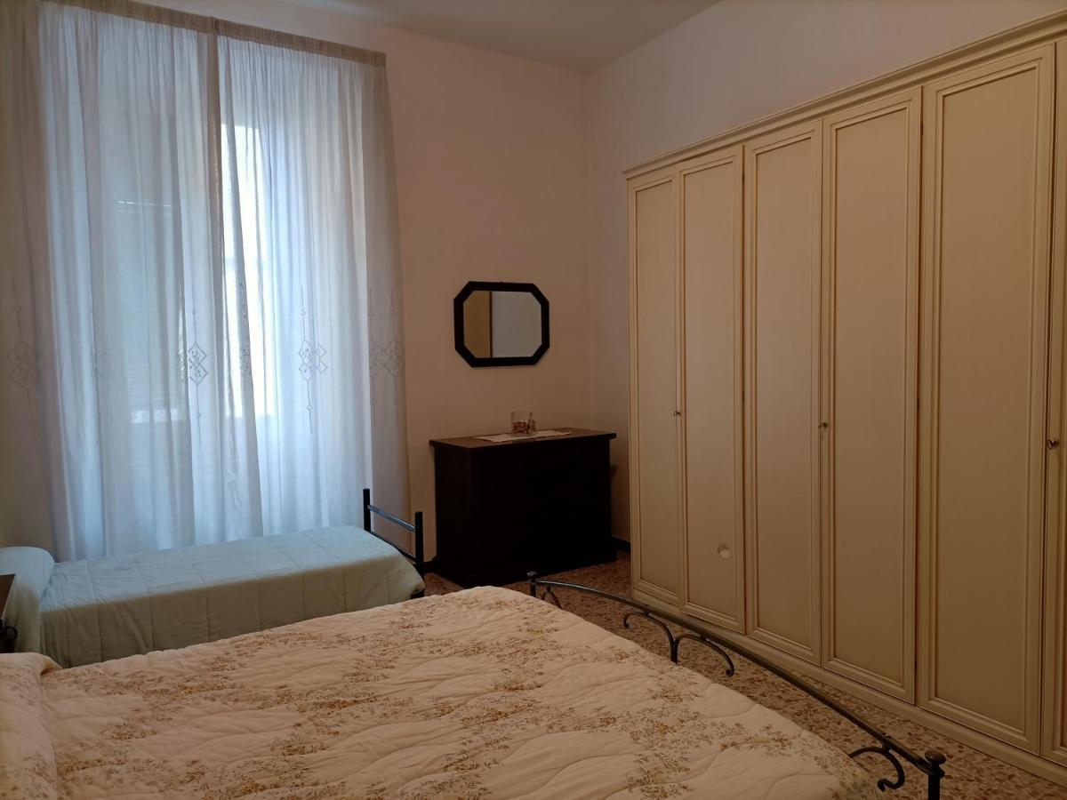Antica Casa Ceccardi Appartement Livorno Buitenkant foto