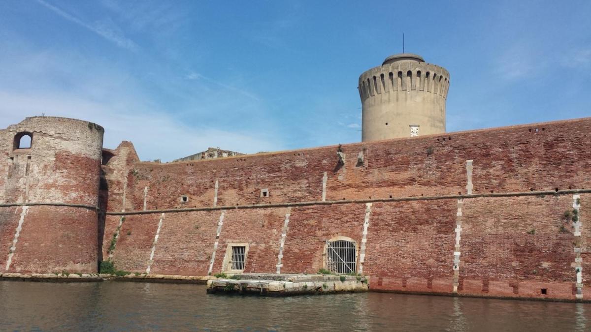 Antica Casa Ceccardi Appartement Livorno Buitenkant foto