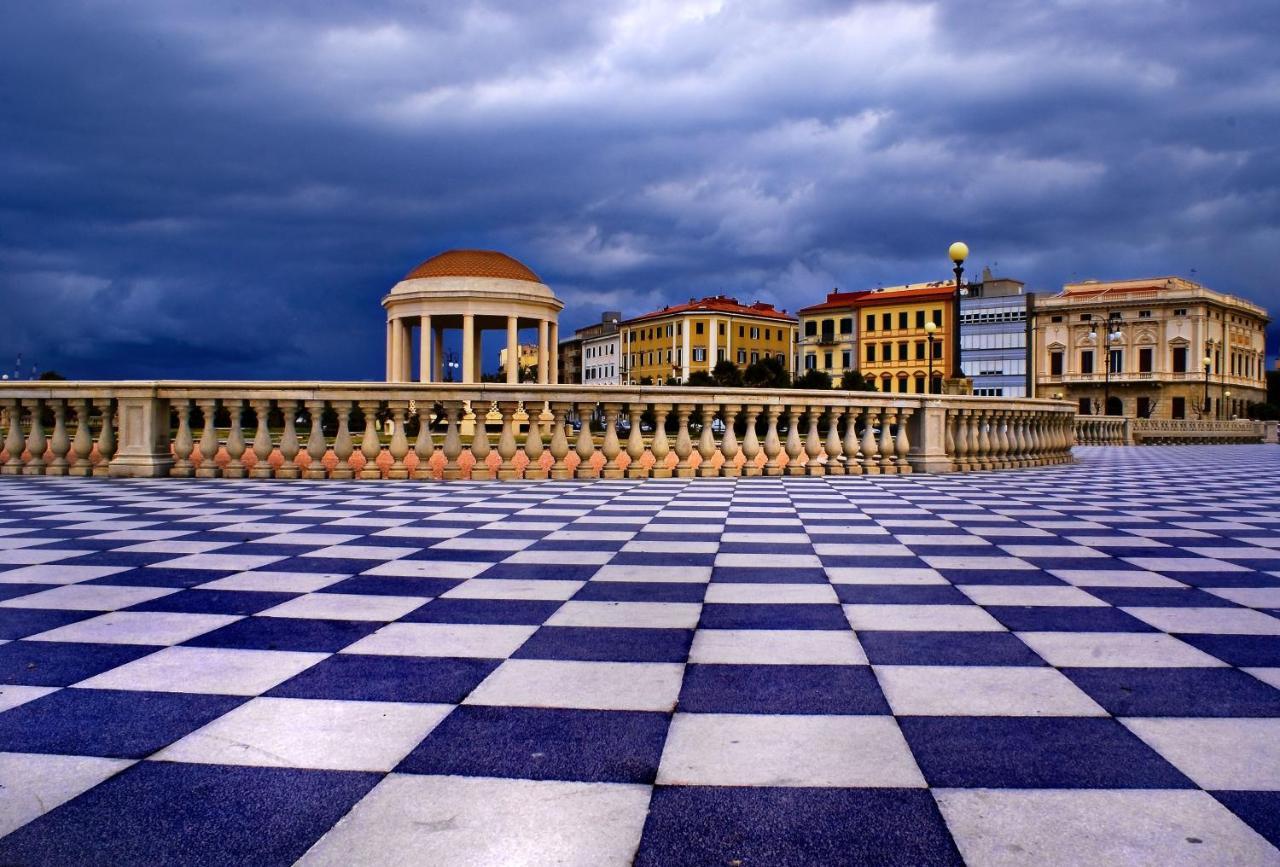 Antica Casa Ceccardi Appartement Livorno Buitenkant foto